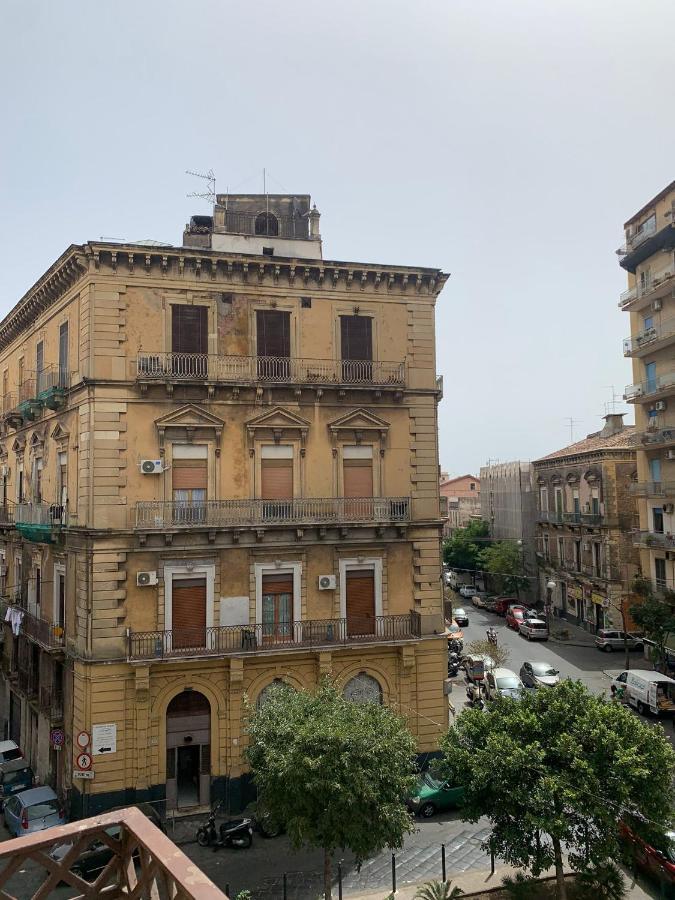 Apartamento Avaya - Monolocale Soppalcato In Centro Storico CTA Exterior foto